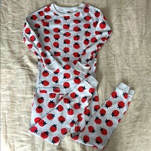 Tea Strawberry Print Kids Pajamas